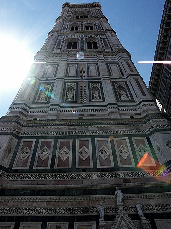PICT0141.JPG - Outside the Duomo church