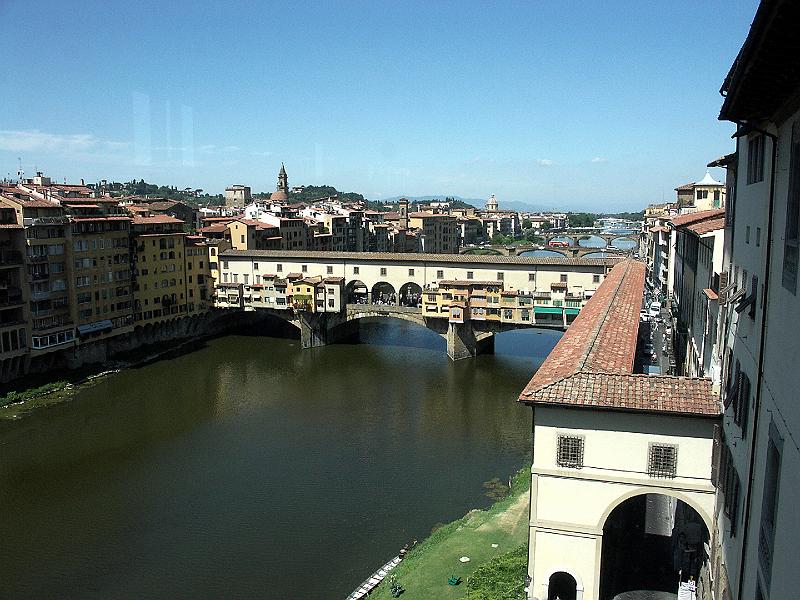PICT0162.JPG - Ponte Vecchio Bridge