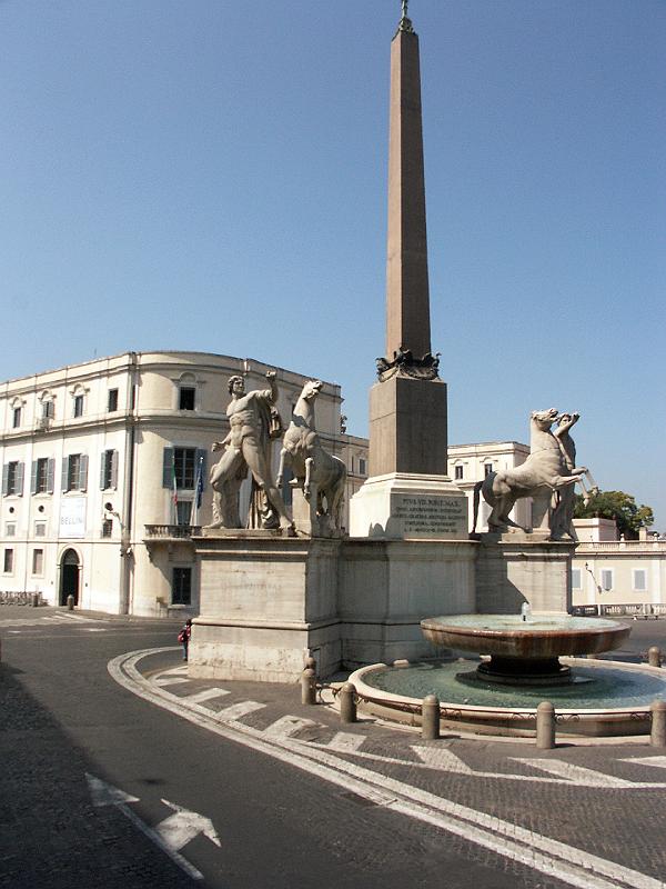 PICT0399.JPG - Obelisk, from tour bus, Rome