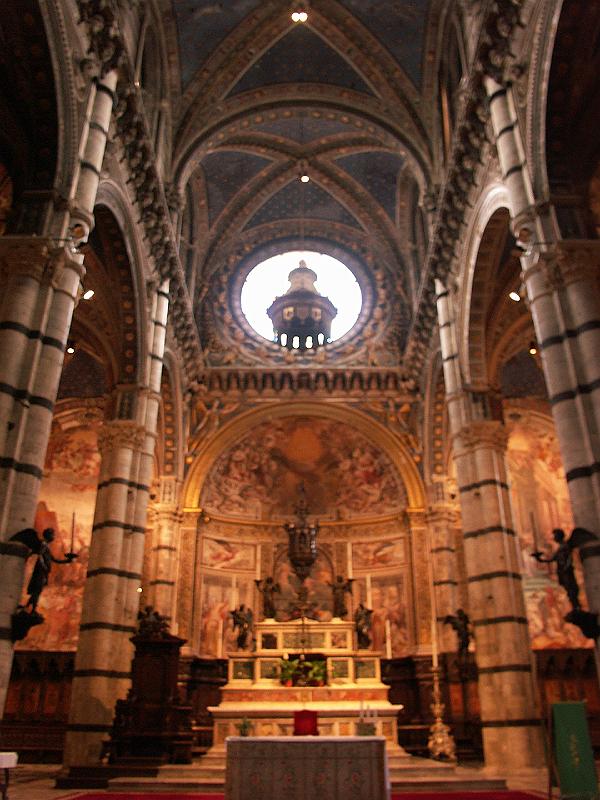 PICT0292.JPG - Siena Duomo's main altar