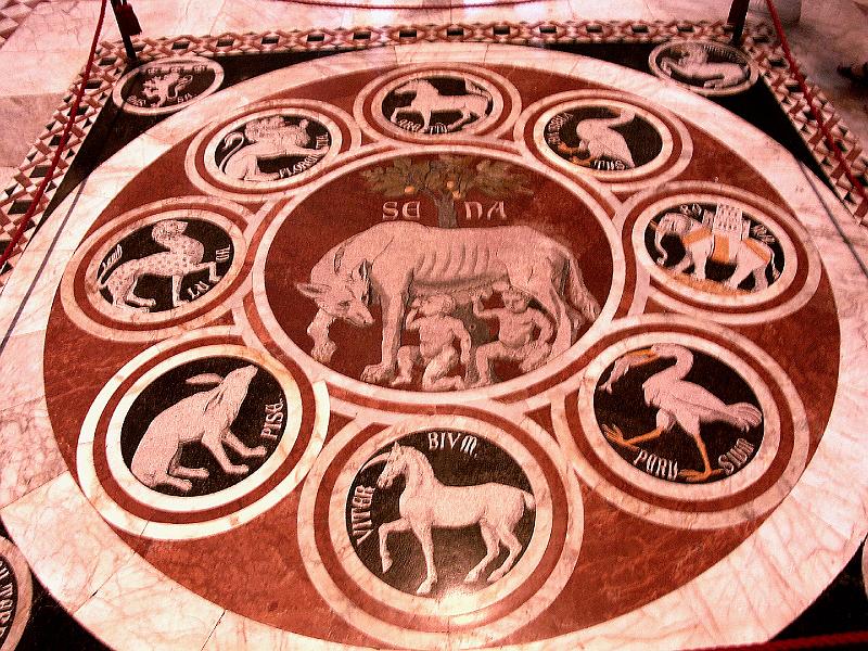 PICT0298.JPG - Siena's Duomo, floor with wolfe suckling Romulus and Remus