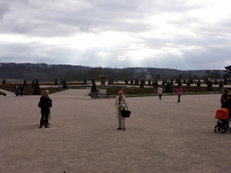 PICT3326.JPG - The Gardens of Versailles.